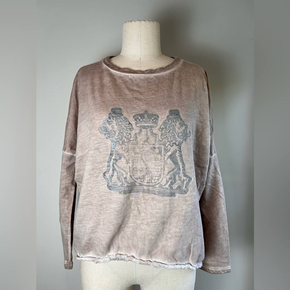 Henry Christ logo front crewneck lightweight pullover long sleeve top sz s